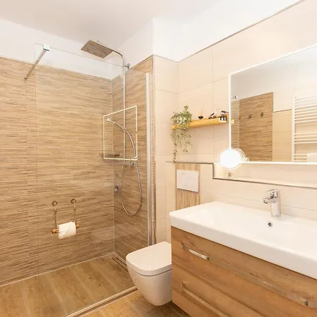 Apartment Trafalgar 154